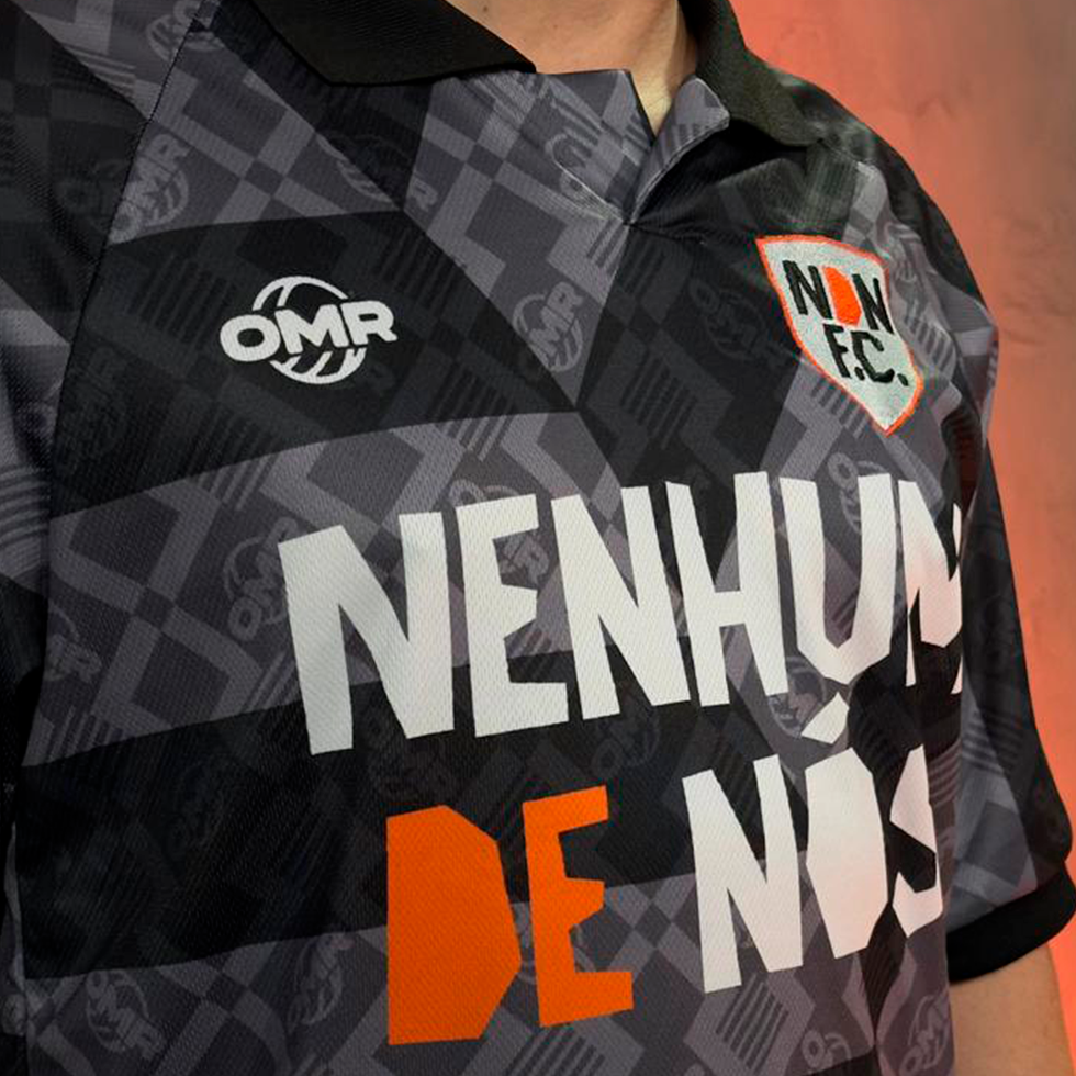 Camiseta Nenhum de Nós F. C.